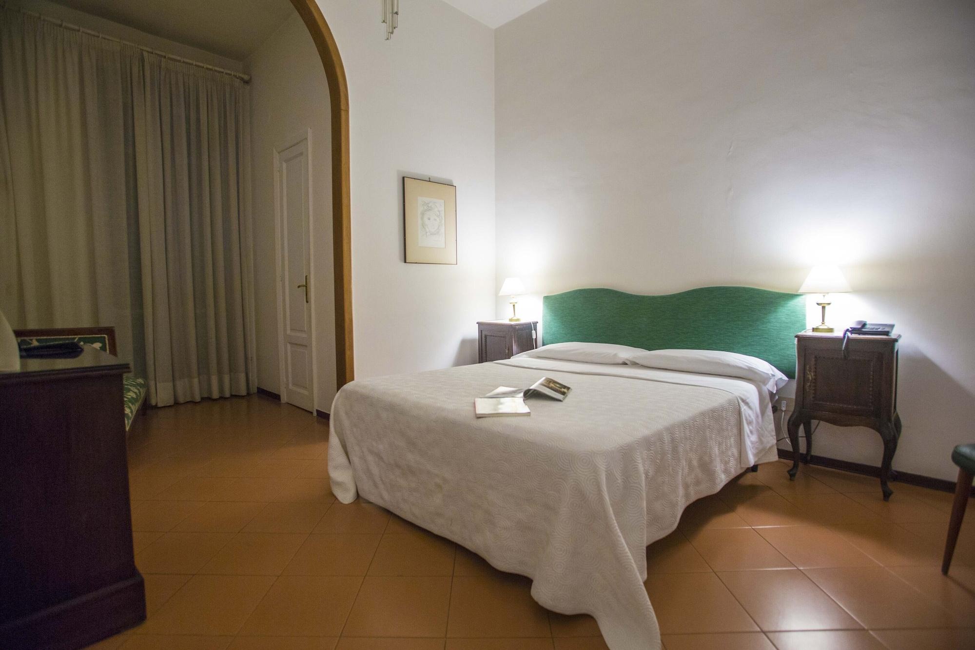 Hotel Victoria Maiorino Cava deʼ Tirreni Extérieur photo