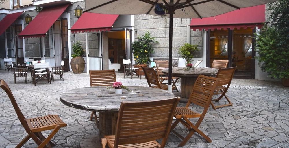 Hotel Victoria Maiorino Cava deʼ Tirreni Extérieur photo