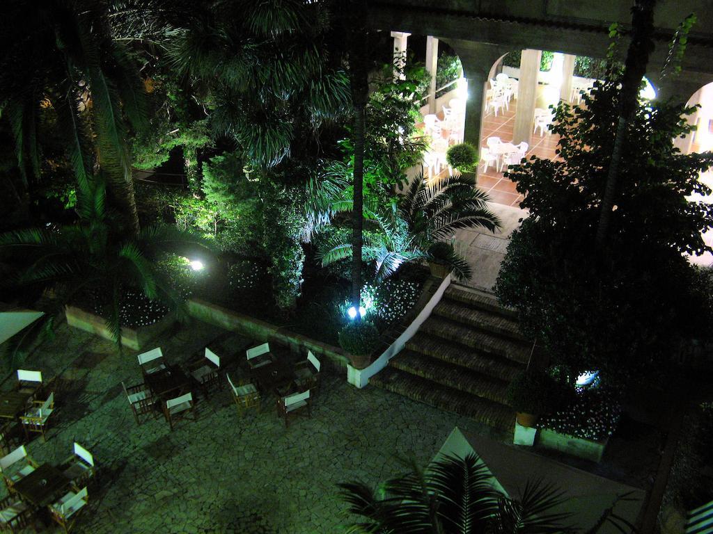 Hotel Victoria Maiorino Cava deʼ Tirreni Extérieur photo